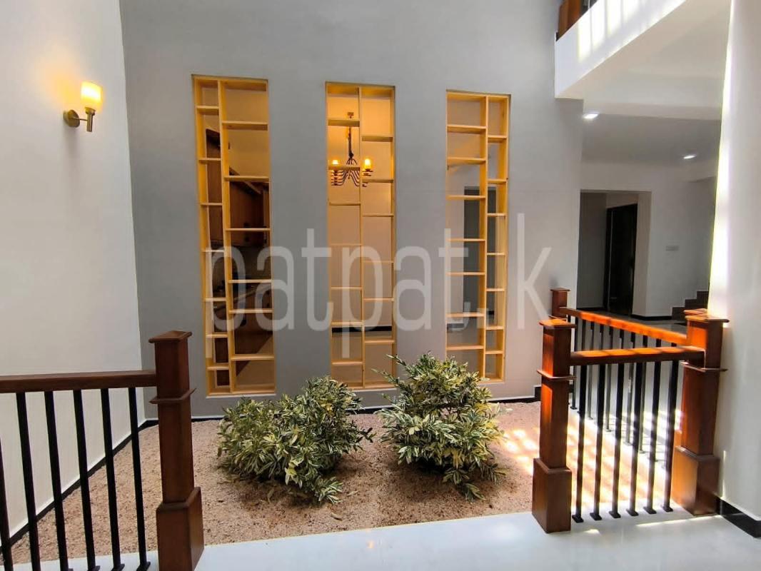 House for Sale in Talawatugoda