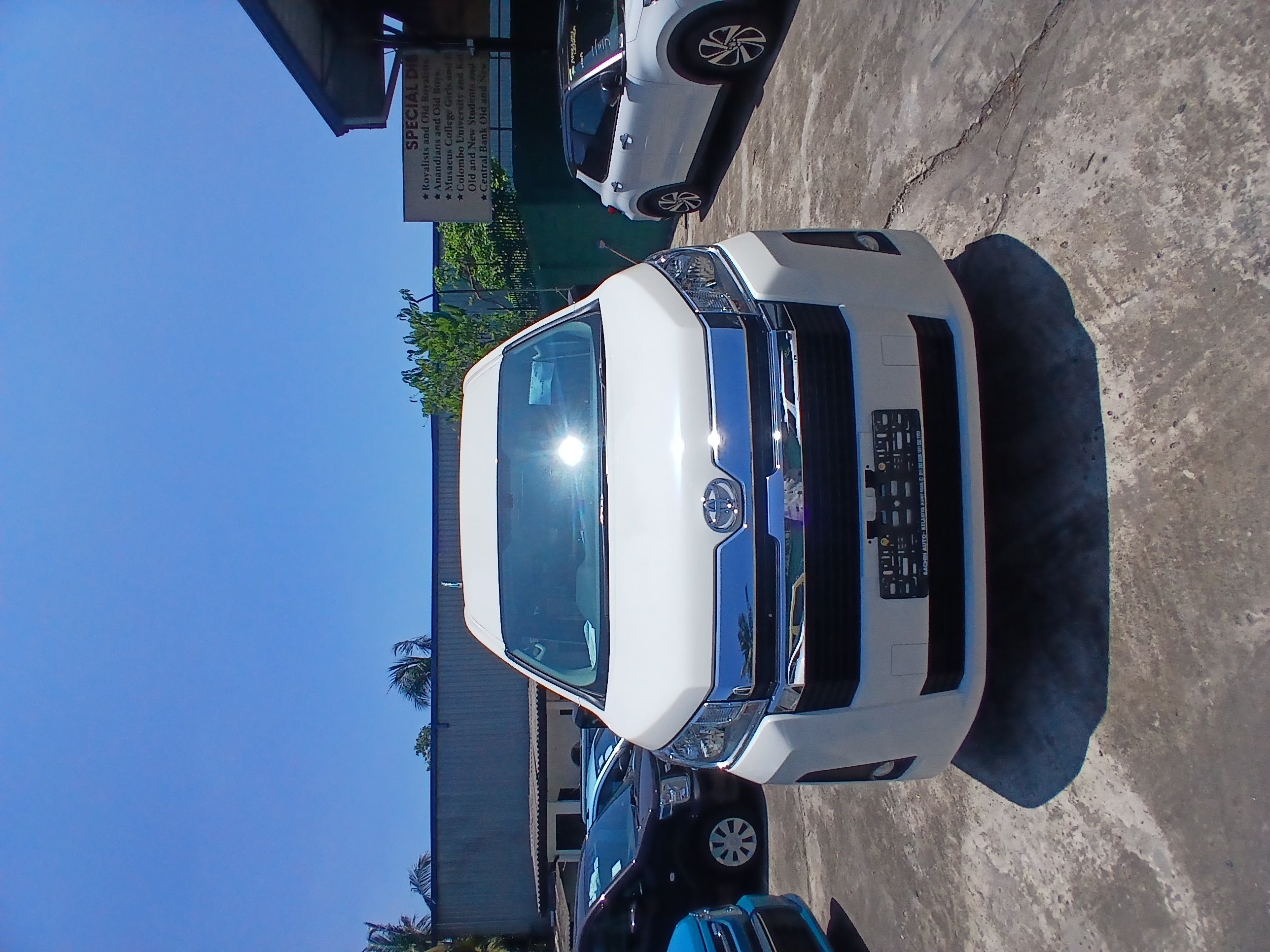 Toyota Commuter 2025 ads-image-1