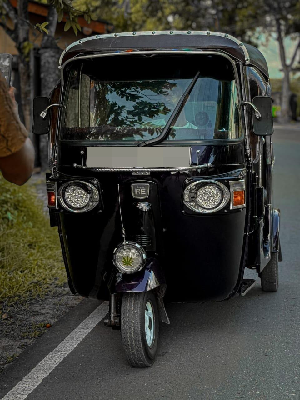 Bajaj 4 stroke 2012 - Used Three wheeler sale in Sri Lanka - patpat.lk