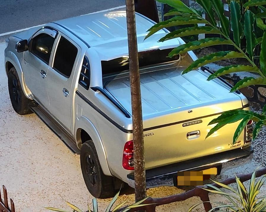 Toyota Hilux 2011 - භාවිතා කරන ලද භාණ්ඩ ප්‍රවාහන sale in Sri Lanka - patpat.lk