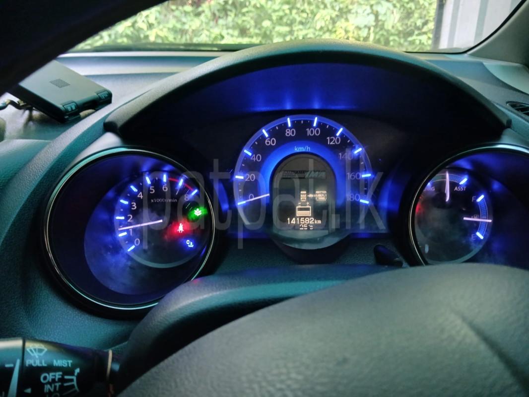 Honda Fit 2012 - பயன்படுத்தப்பட்டது கார் sale in Sri Lanka - patpat.lk