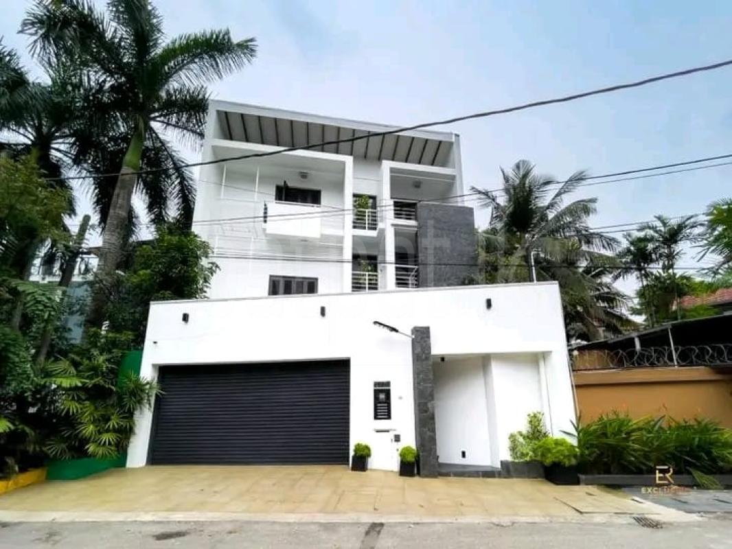 Advertisement image 5