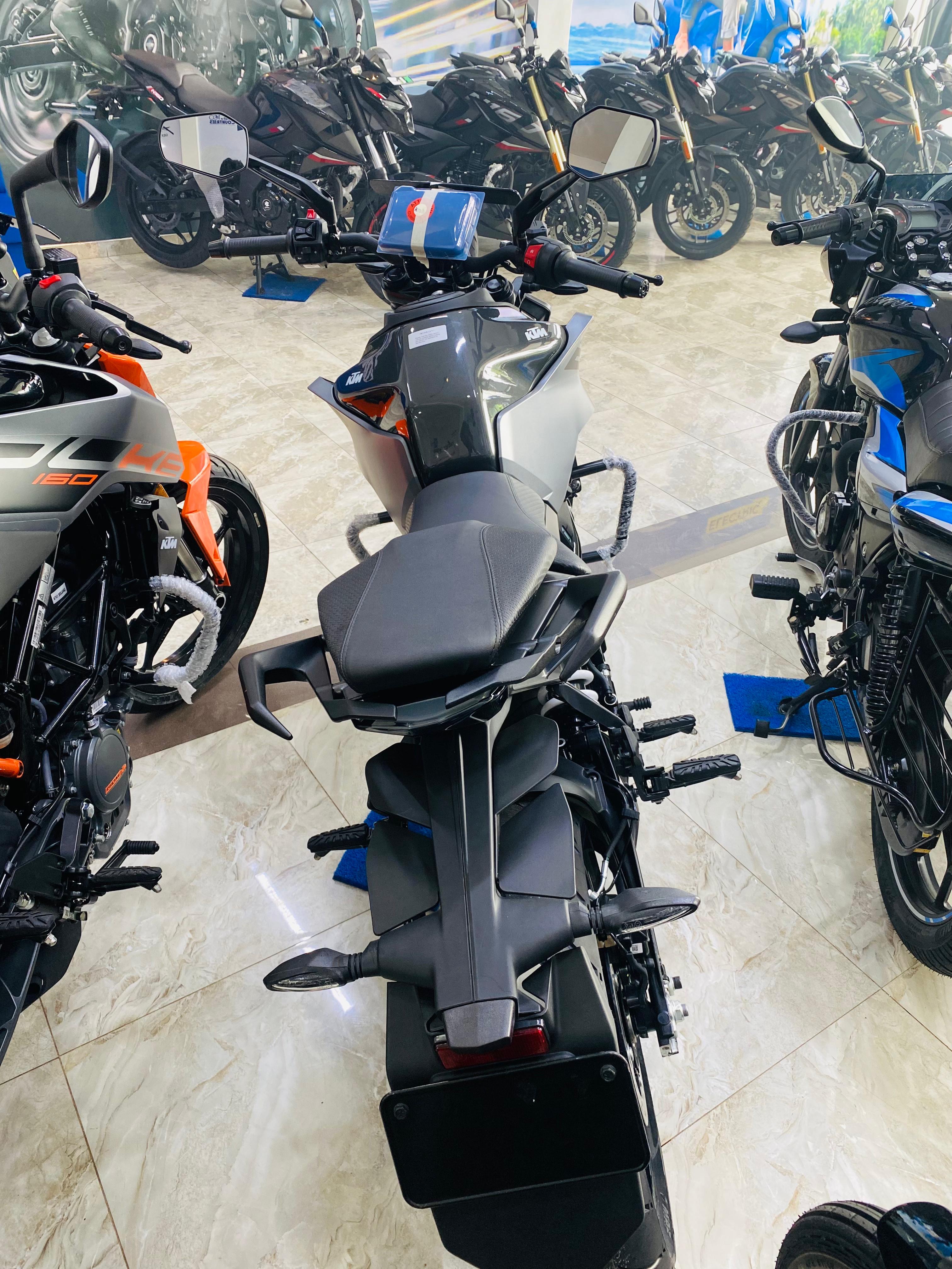 KTM Duke 250 2026 - சான்றளிக்கப்பட்டது பைக் sale in Sri Lanka - patpat.lk
