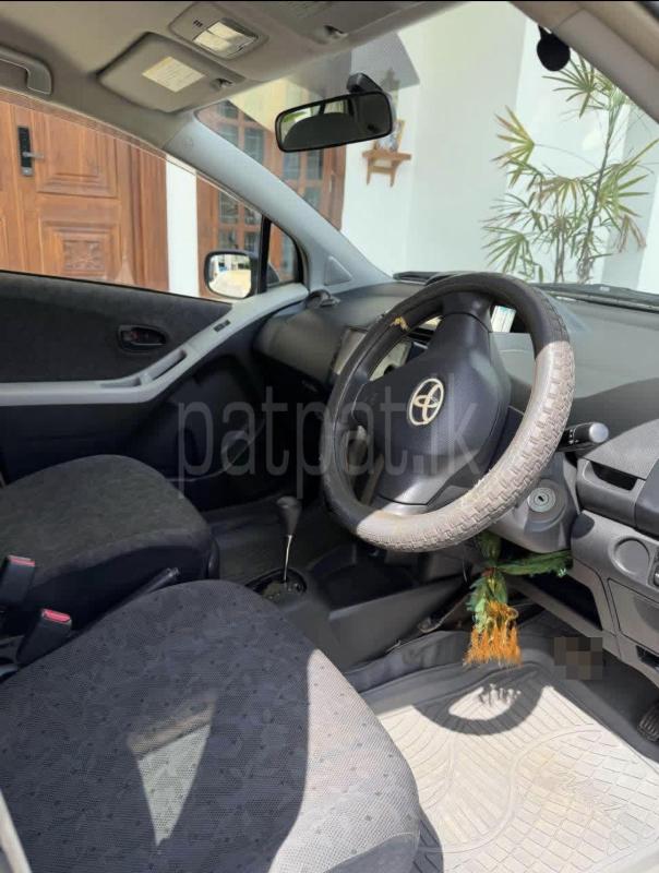 Toyota Vitz 2010 - பயன்படுத்தப்பட்டது கார் sale in Sri Lanka - patpat.lk
