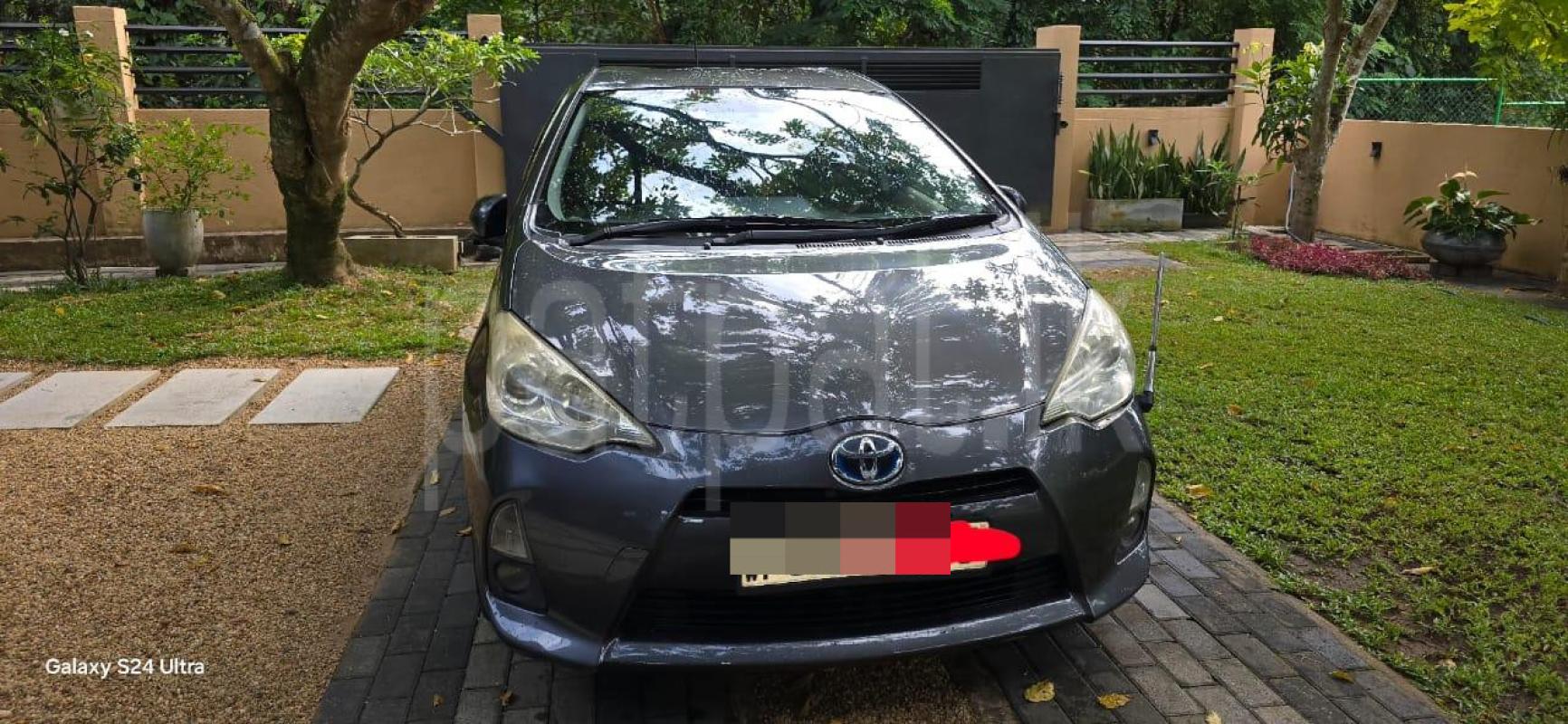 Toyota Aqua 2013 - Used Car sale in Sri Lanka - patpat.lk