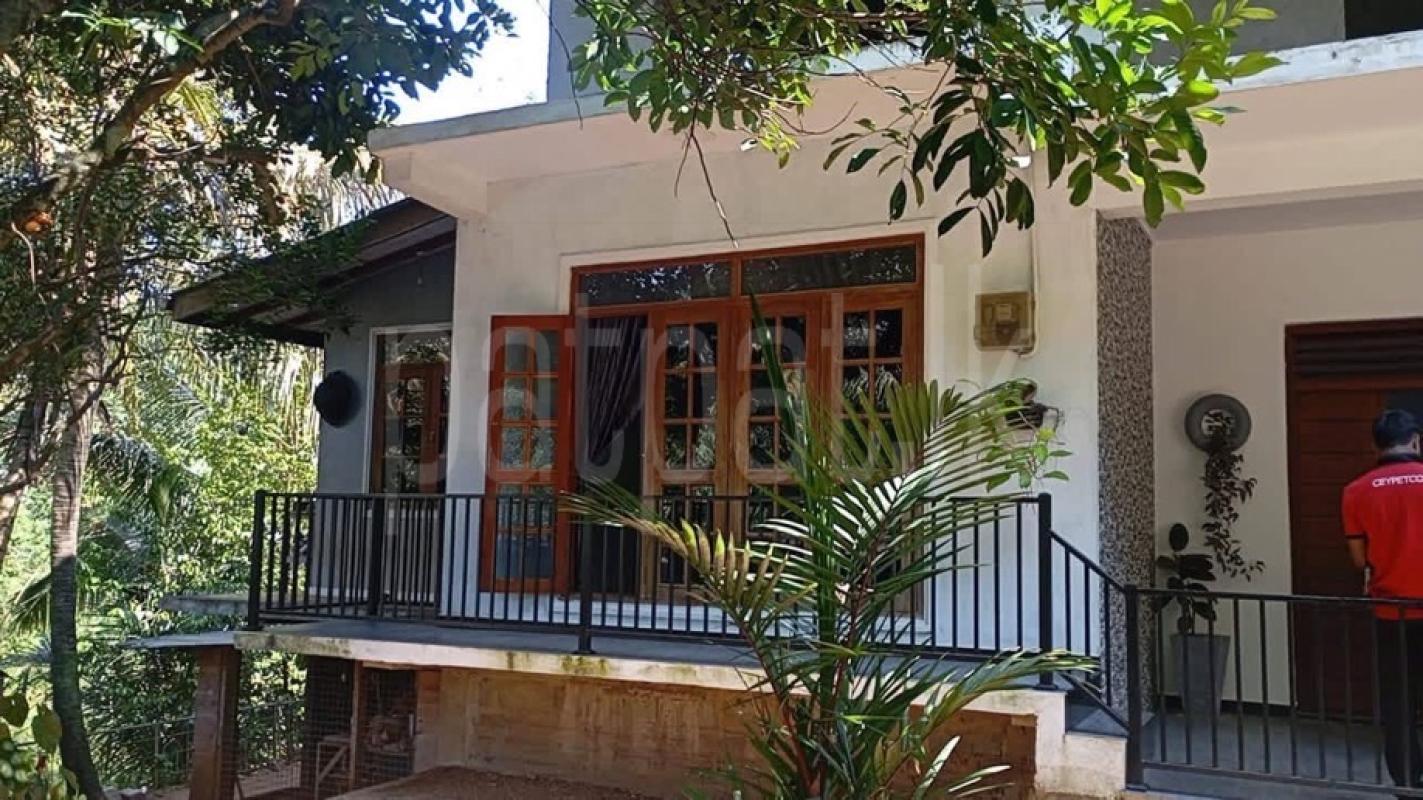 House for Sale in Katugastota ads-image-1