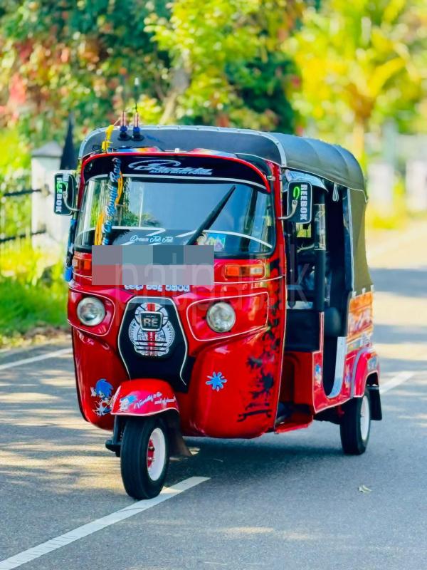 Bajaj Three Wheel 2014 - Used Three wheeler sale in Sri Lanka - patpat.lk