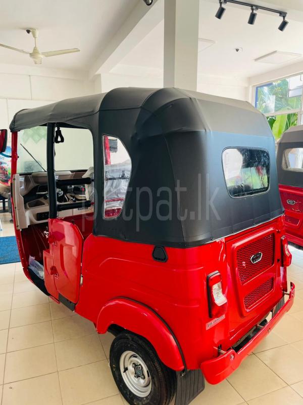Bajaj Three Wheel 2026 - சான்றளிக்கப்பட்டது முச்சக்கர வண்டி sale in Sri Lanka - patpat.lk
