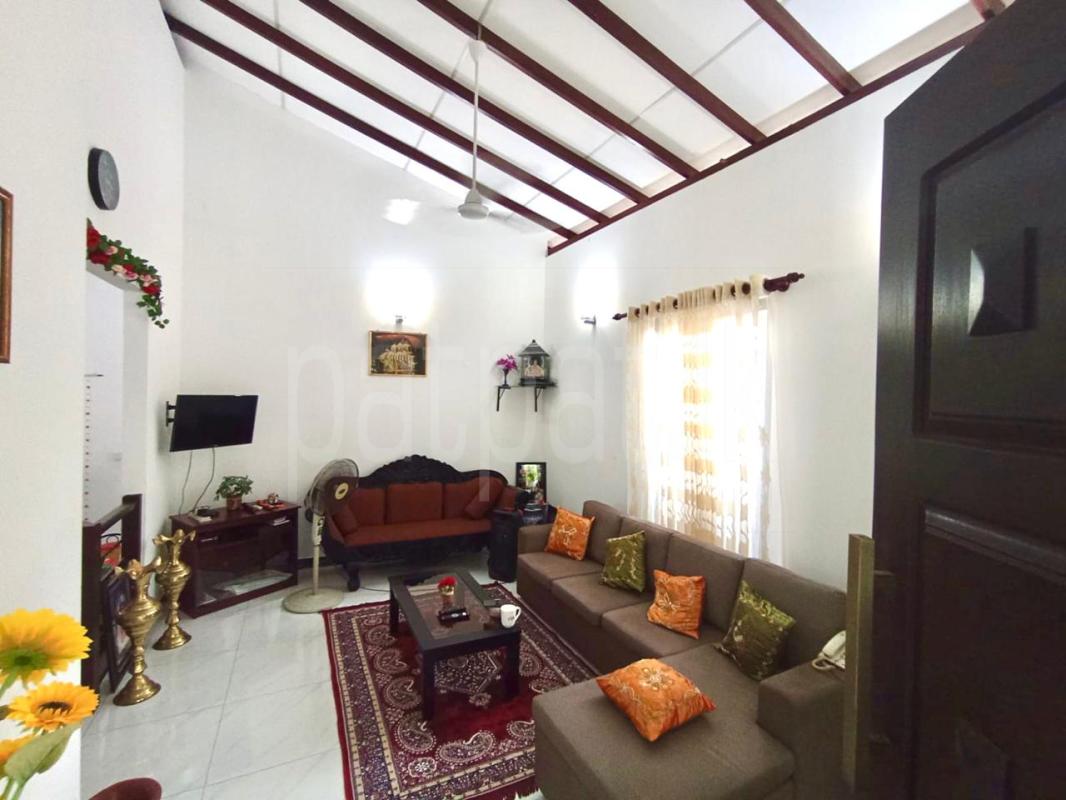 House for Sale in Polgasowita