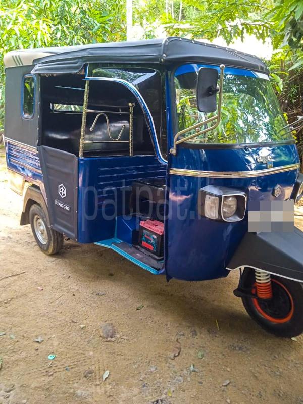 Piaggio Three Wheel 2011 - பயன்படுத்தப்பட்டது முச்சக்கர வண்டி sale in Sri Lanka - patpat.lk