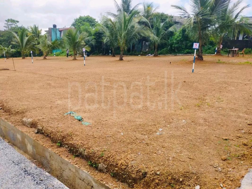 Residential Land for Sale in Kottawa