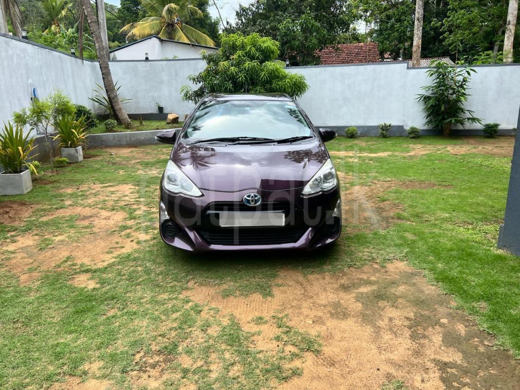 Toyota Aqua 2014 - Used Car sale in Sri Lanka - patpat.lk