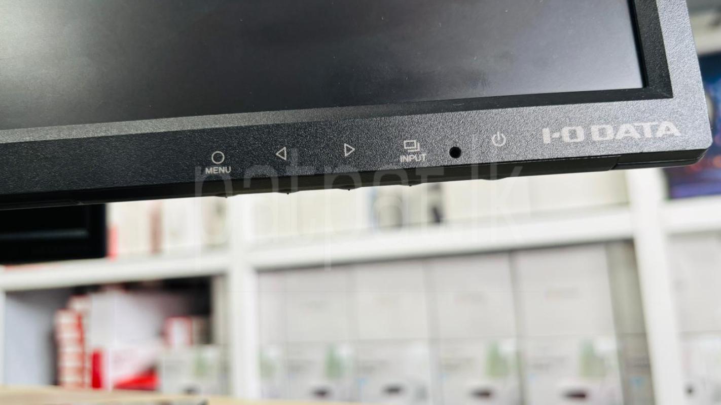 Advertisement image 4