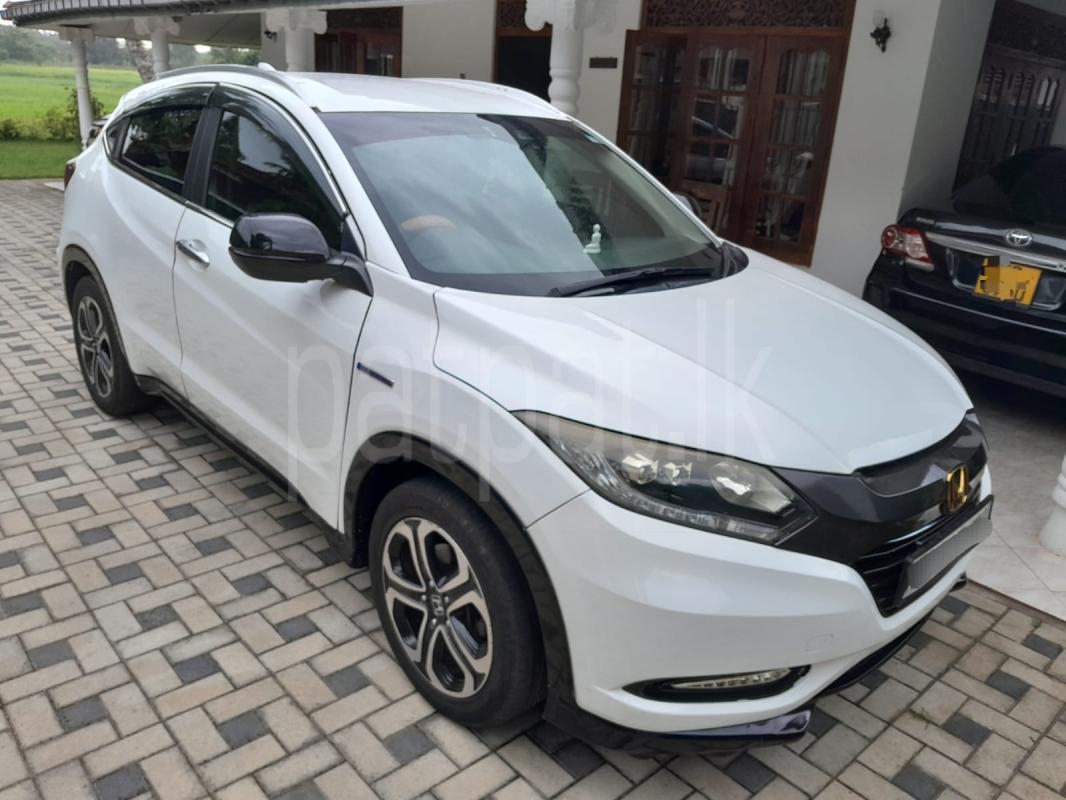 Honda Vezel 2015 - பயன்படுத்தப்பட்டது SUV sale in Sri Lanka - patpat.lk