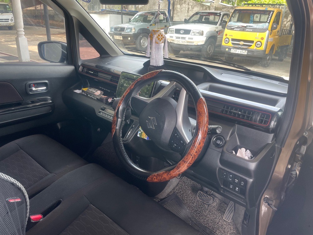 Suzuki Wagon R 2017 - Used Car sale in Sri Lanka - patpat.lk