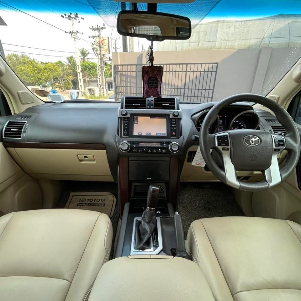 Advertisement image 6