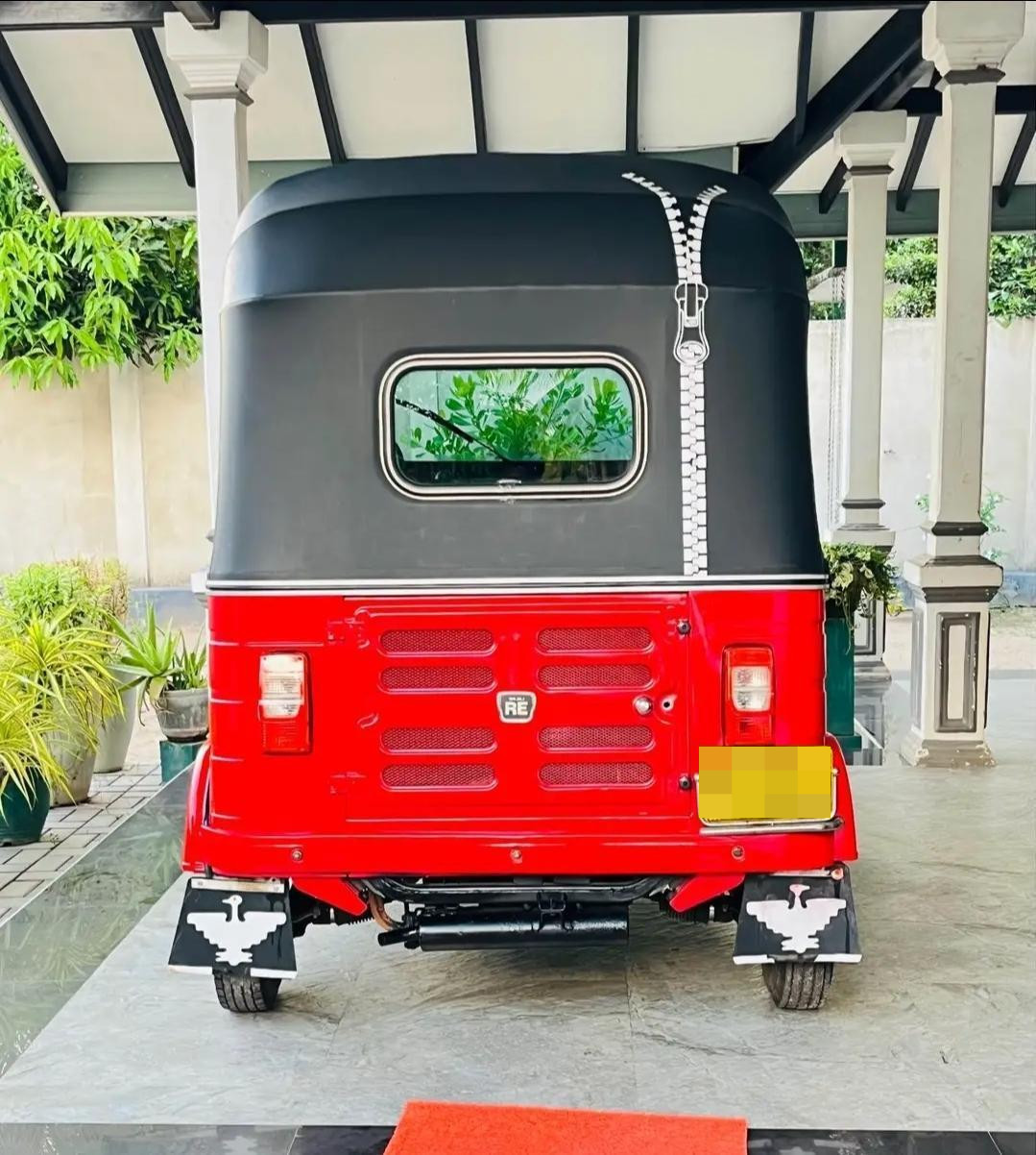 Bajaj Three Wheel 2015 - Used Three wheeler sale in Sri Lanka - patpat.lk