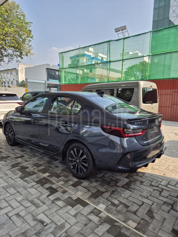 Advertisement image 6