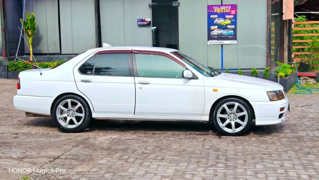 Advertisement image 4