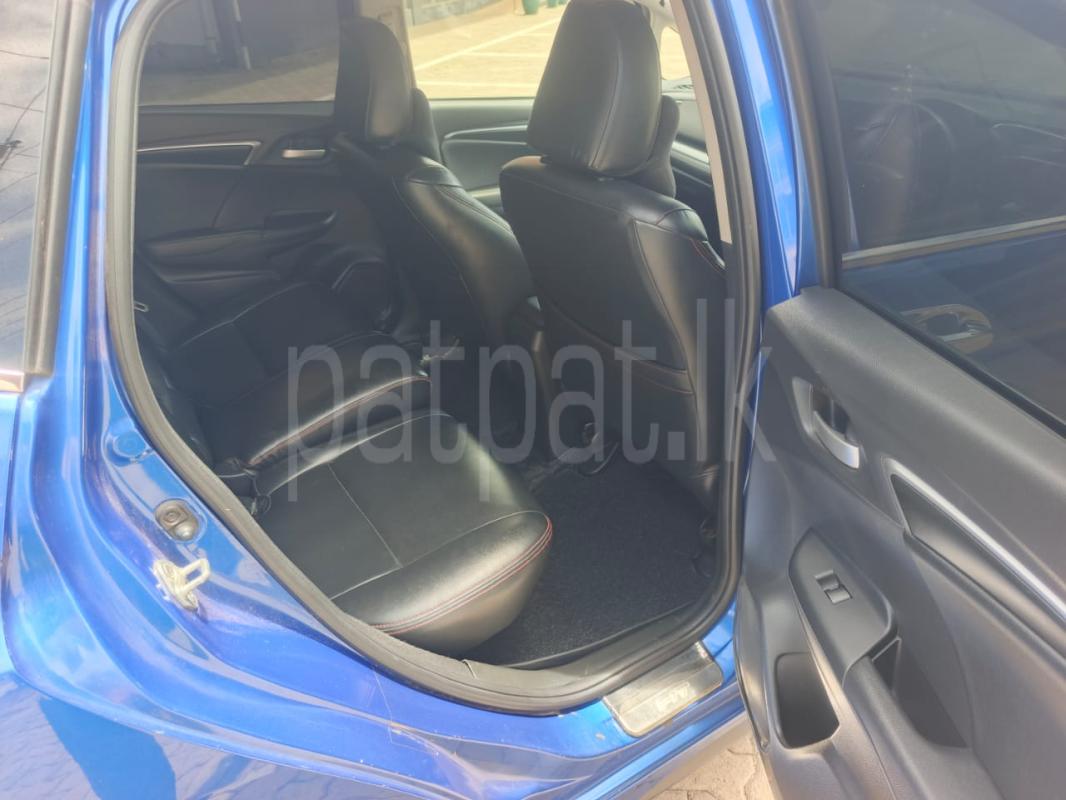 Honda Fit 2013 - பயன்படுத்தப்பட்டது கார் sale in Sri Lanka - patpat.lk