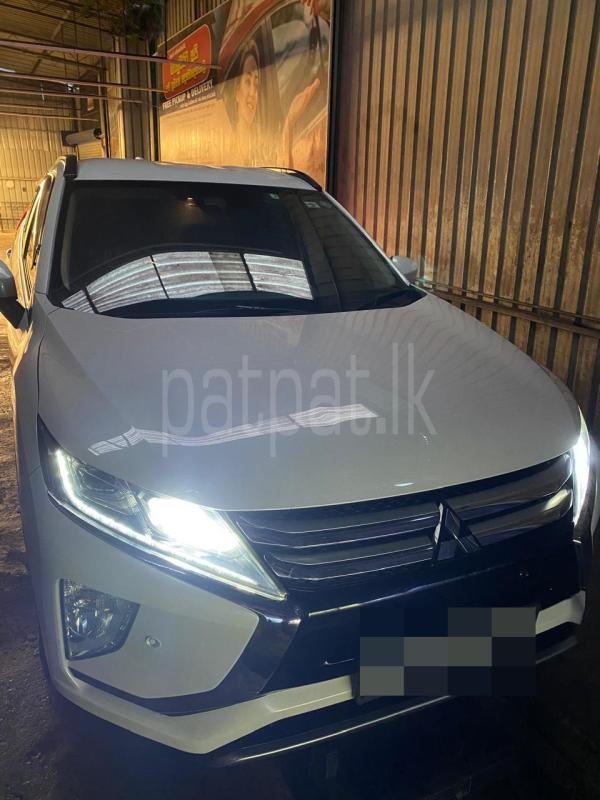 Mitsubishi Eclipse Cross 2018 - භාවිතා කරන ලද SUV රථය sale in Sri Lanka - patpat.lk