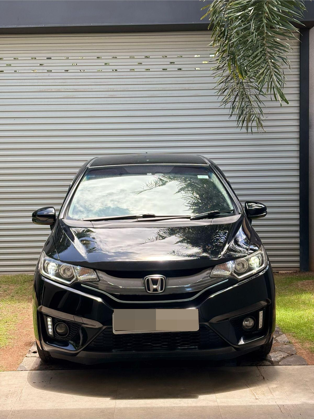 Honda Fit 2013 - பயன்படுத்தப்பட்டது கார் sale in Sri Lanka - patpat.lk