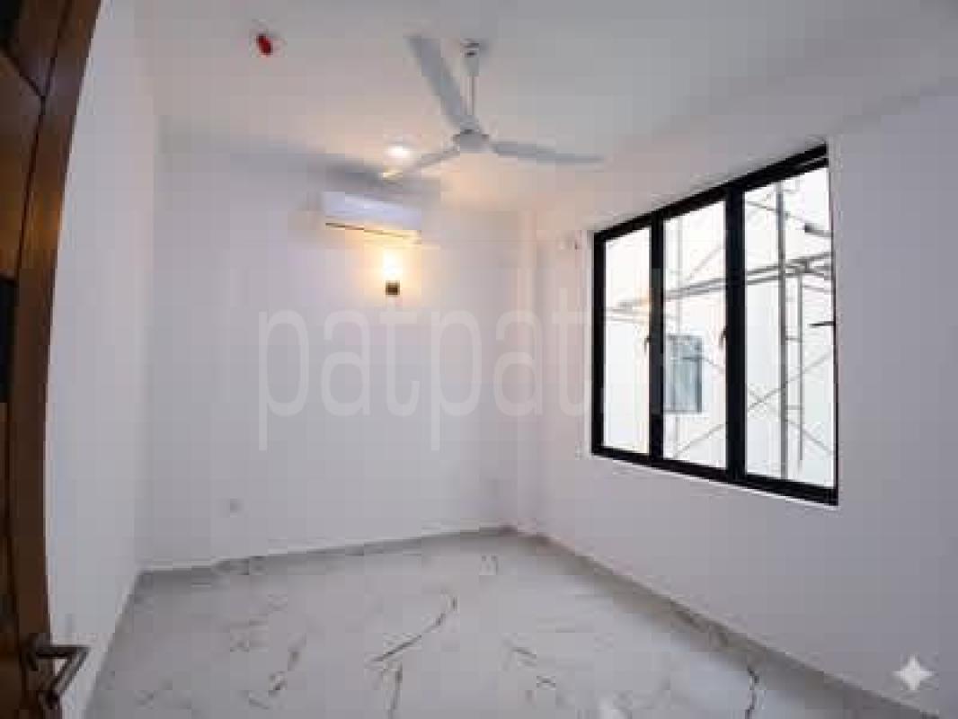 Luxury Apartment for Sale in Wellawatta (Colombo 06)