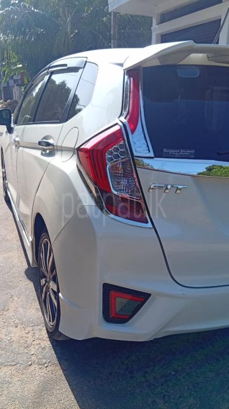 Honda Fit 2015 - Used Car sale in Sri Lanka - patpat.lk