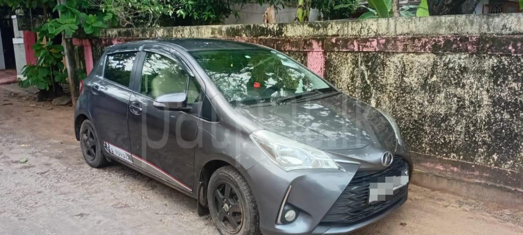 Toyota Vitz 2018 - பயன்படுத்தப்பட்டது கார் sale in Sri Lanka - patpat.lk