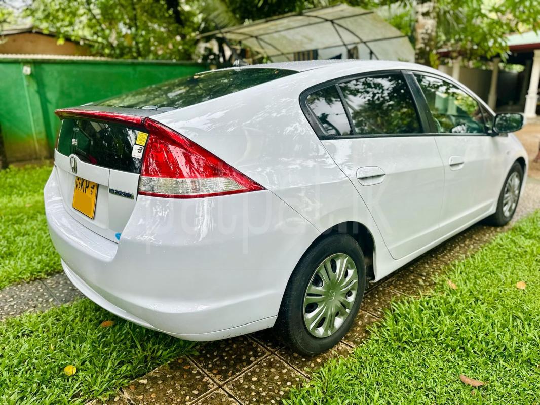 Honda Insight 2010 - Used Car sale in Sri Lanka - patpat.lk