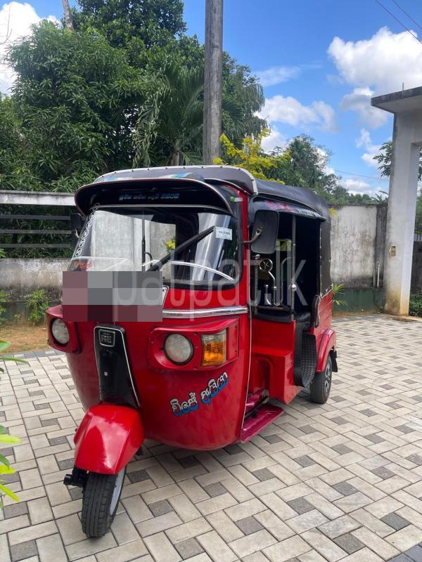 Bajaj 4 stroke 2011 - பயன்படுத்தப்பட்டது முச்சக்கர வண்டி sale in Sri Lanka - patpat.lk