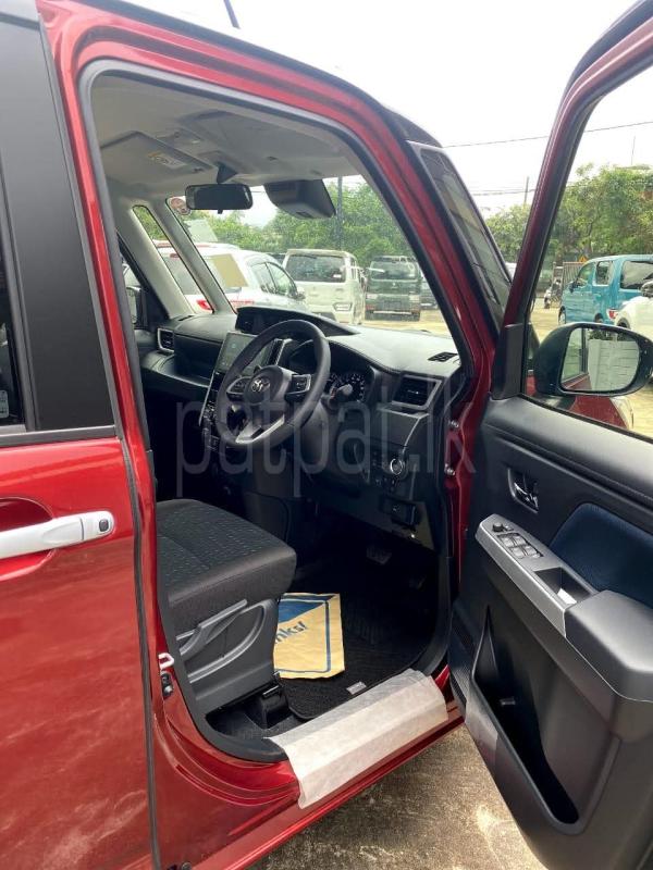 Advertisement image 6