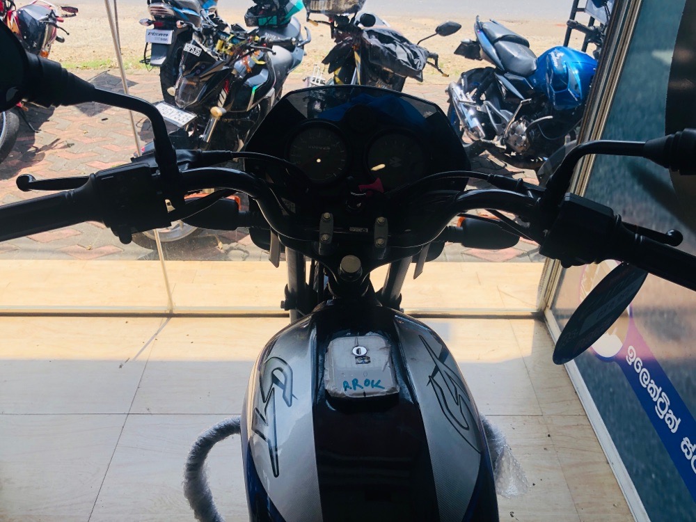 Bajaj CT100 2025 - சான்றளிக்கப்பட்டது பைக் sale in Sri Lanka - patpat.lk