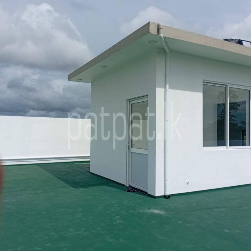 Advertisement image 4