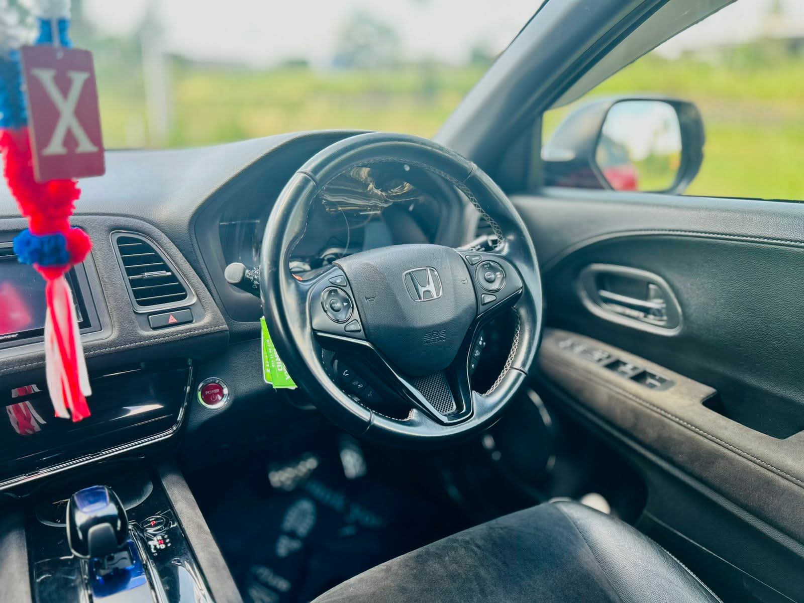 Advertisement image 6