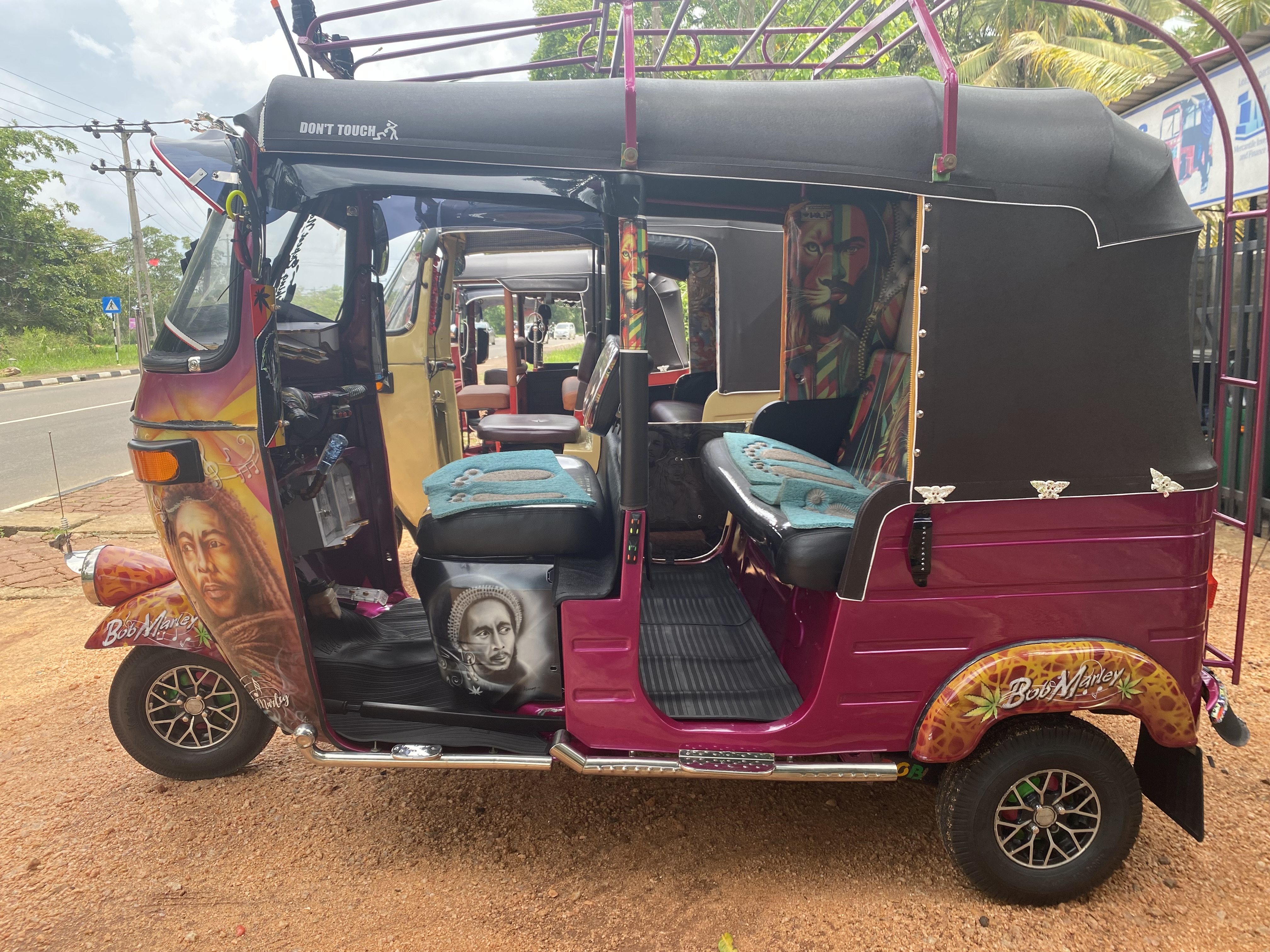 Bajaj Three Wheel 2006 - Used Three wheeler sale in Sri Lanka - patpat.lk