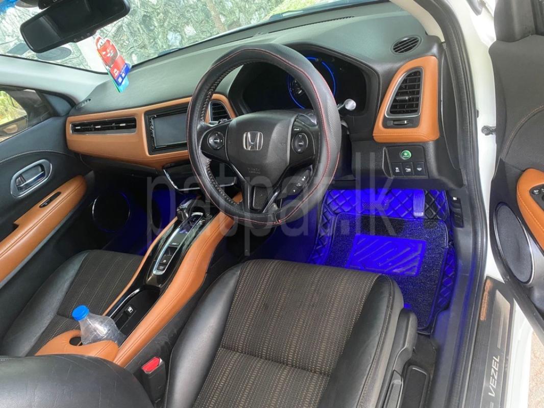 Advertisement image 3