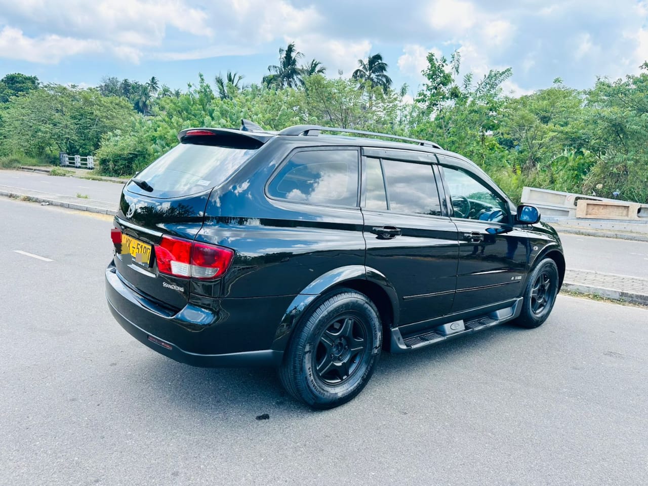 Micro Kyron 2011 - Used SUV sale in Sri Lanka - patpat.lk