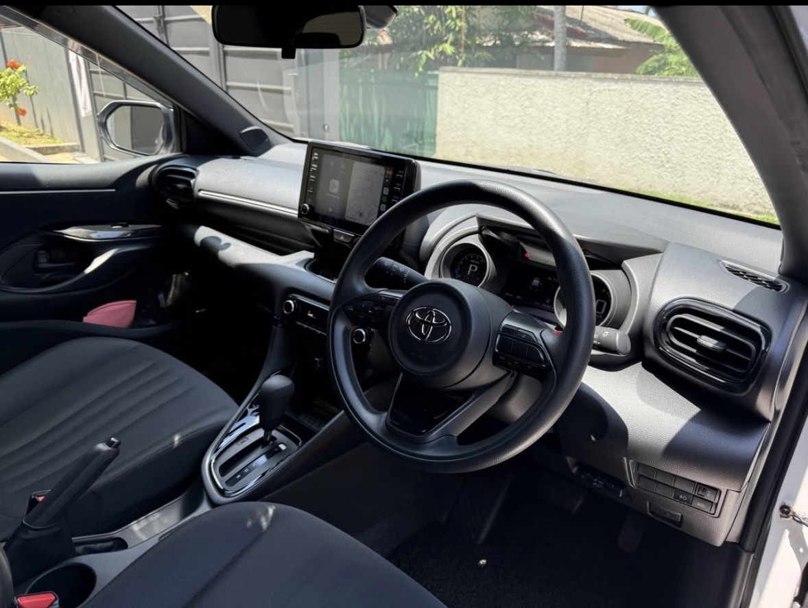 Toyota Yaris 2023 - Used Car sale in Sri Lanka - patpat.lk