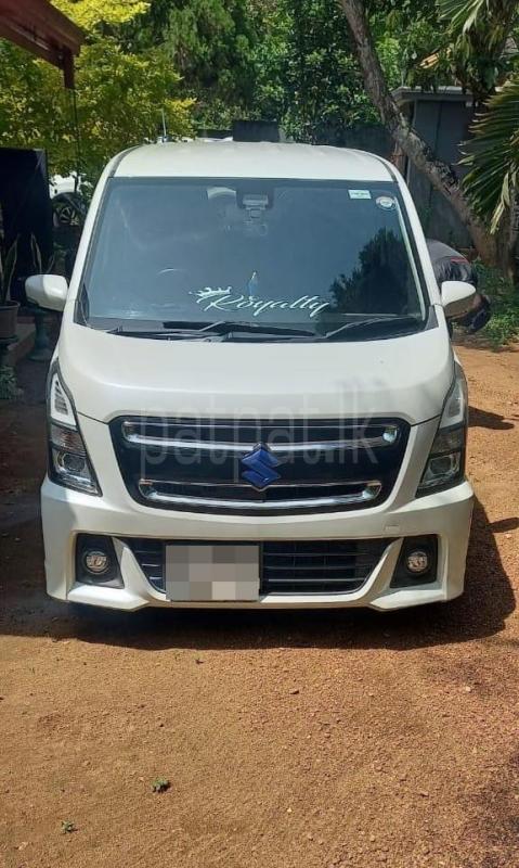 Suzuki Wagon R 2018 - භාවිතා කරන ලද කාර් sale in Sri Lanka - patpat.lk