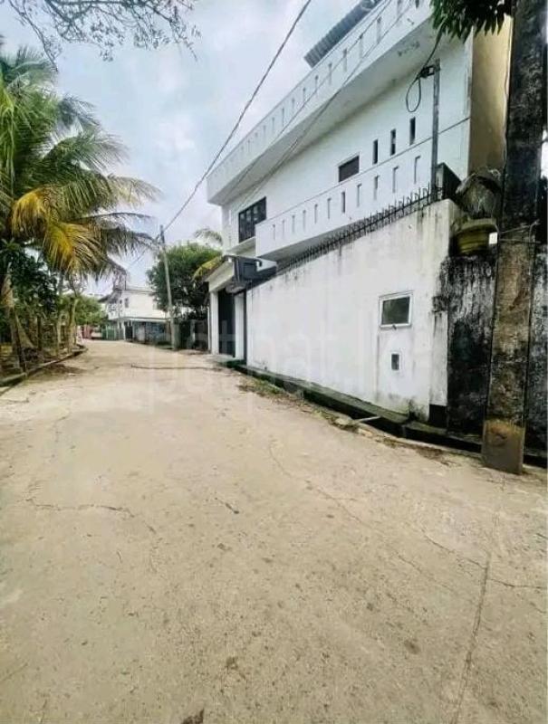 House for Sale in Ratmalana ads-image-1