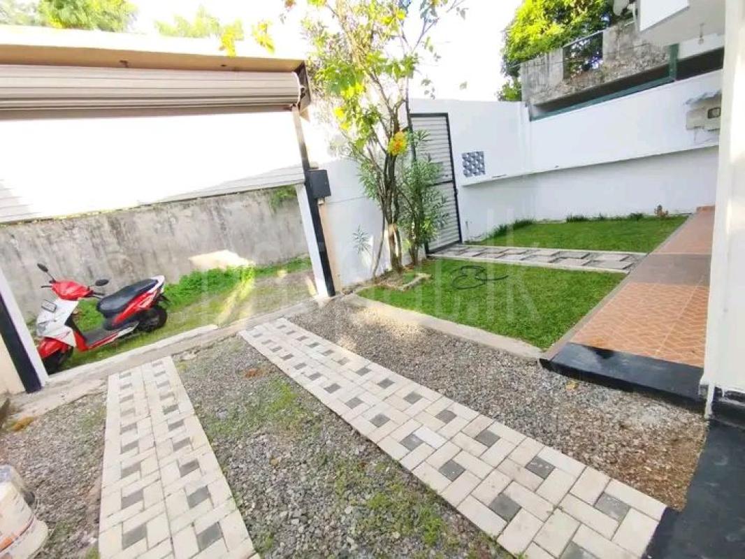 House for Sale in Wattala