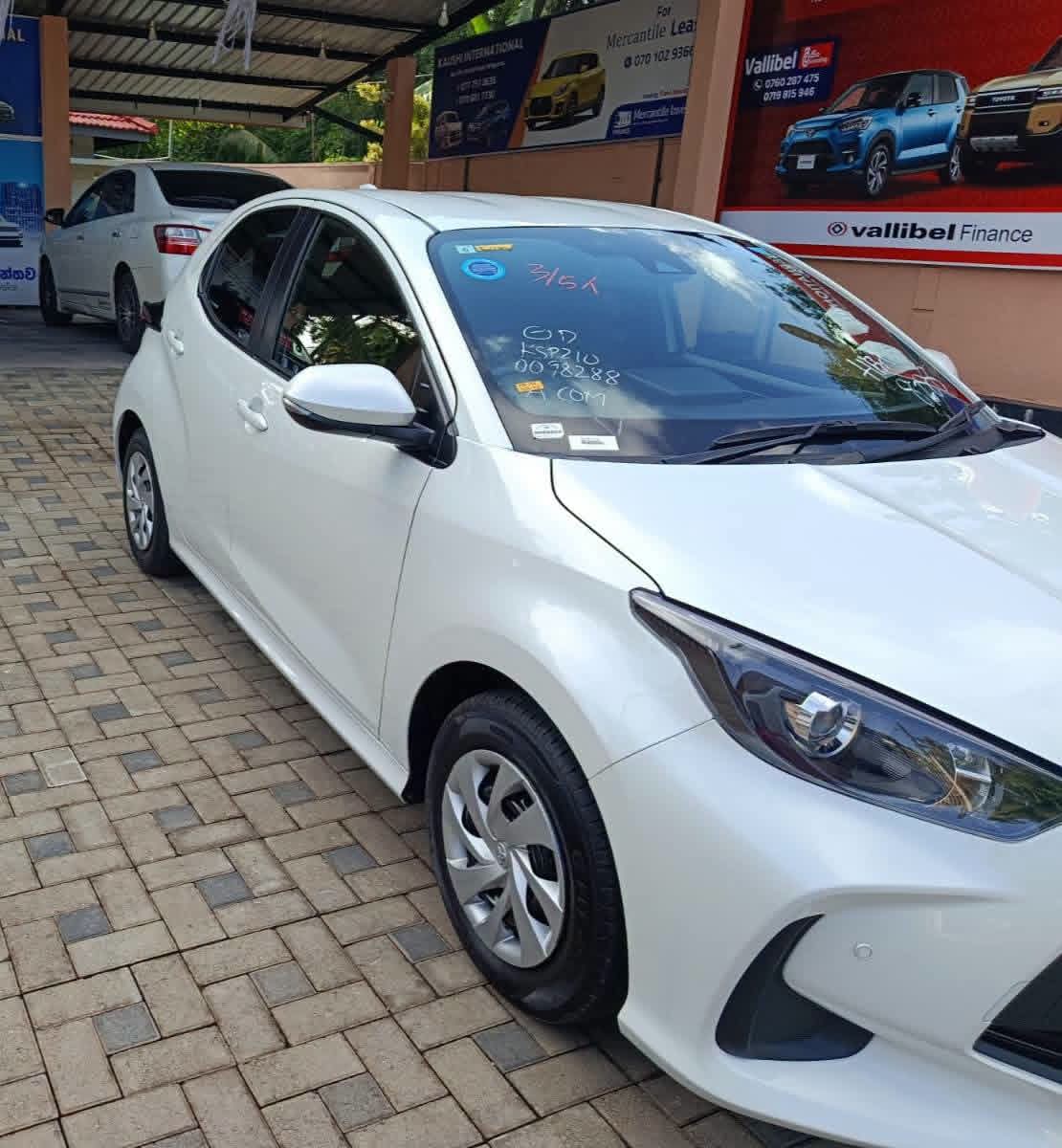 Toyota Vitz 2018 - Used Car sale in Sri Lanka - patpat.lk
