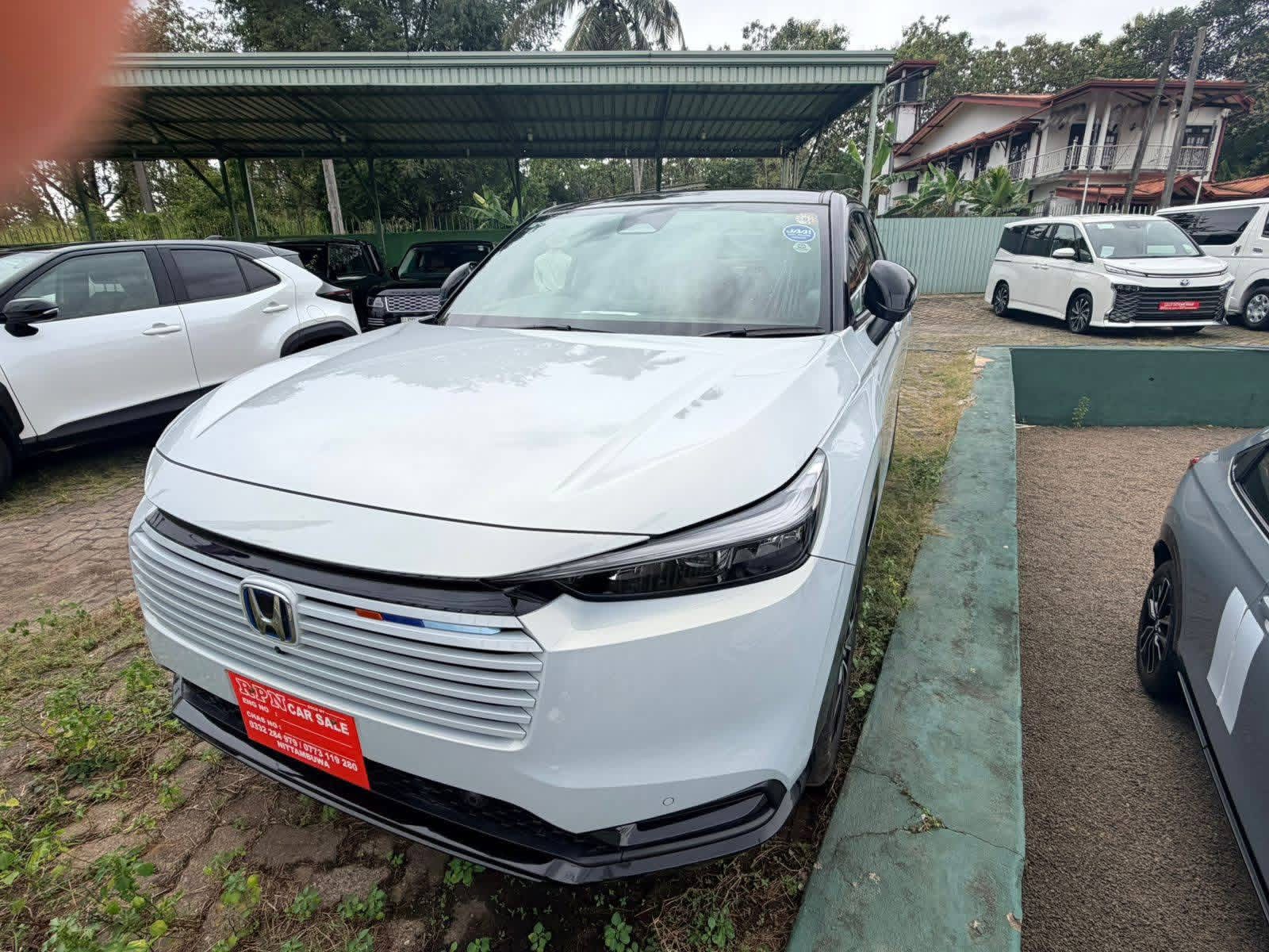 Honda Vezel 2025 - අලුත් SUV රථය sale in Sri Lanka - patpat.lk