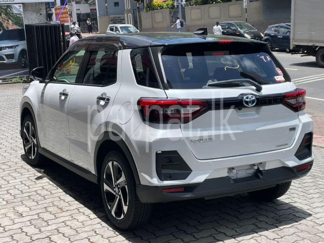 Advertisement image 3