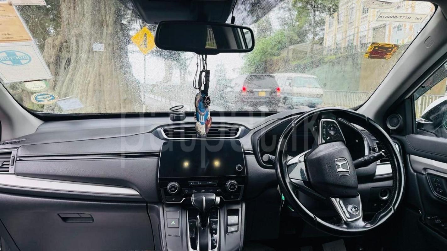 Honda CR V 2018 - பயன்படுத்தப்பட்டது SUV sale in Sri Lanka - patpat.lk