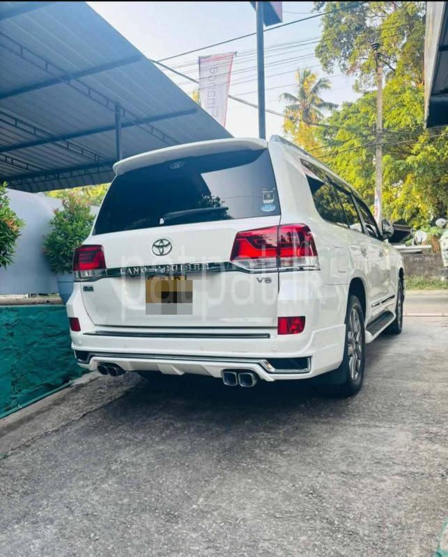 Toyota Land Cruiser 2015 - Used SUV sale in Sri Lanka - patpat.lk