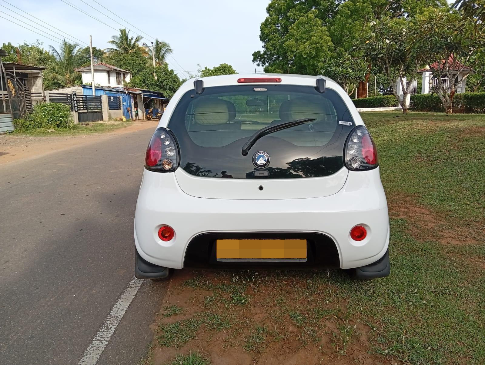 Micro Panda Cross 2015 - භාවිතා කරන ලද කාර් sale in Sri Lanka - patpat.lk