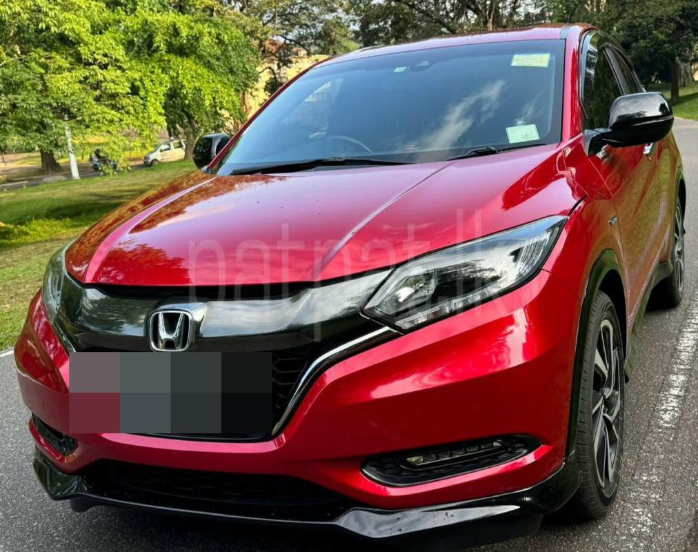 Honda Vezel 2017 - பயன்படுத்தப்பட்டது SUV sale in Sri Lanka - patpat.lk