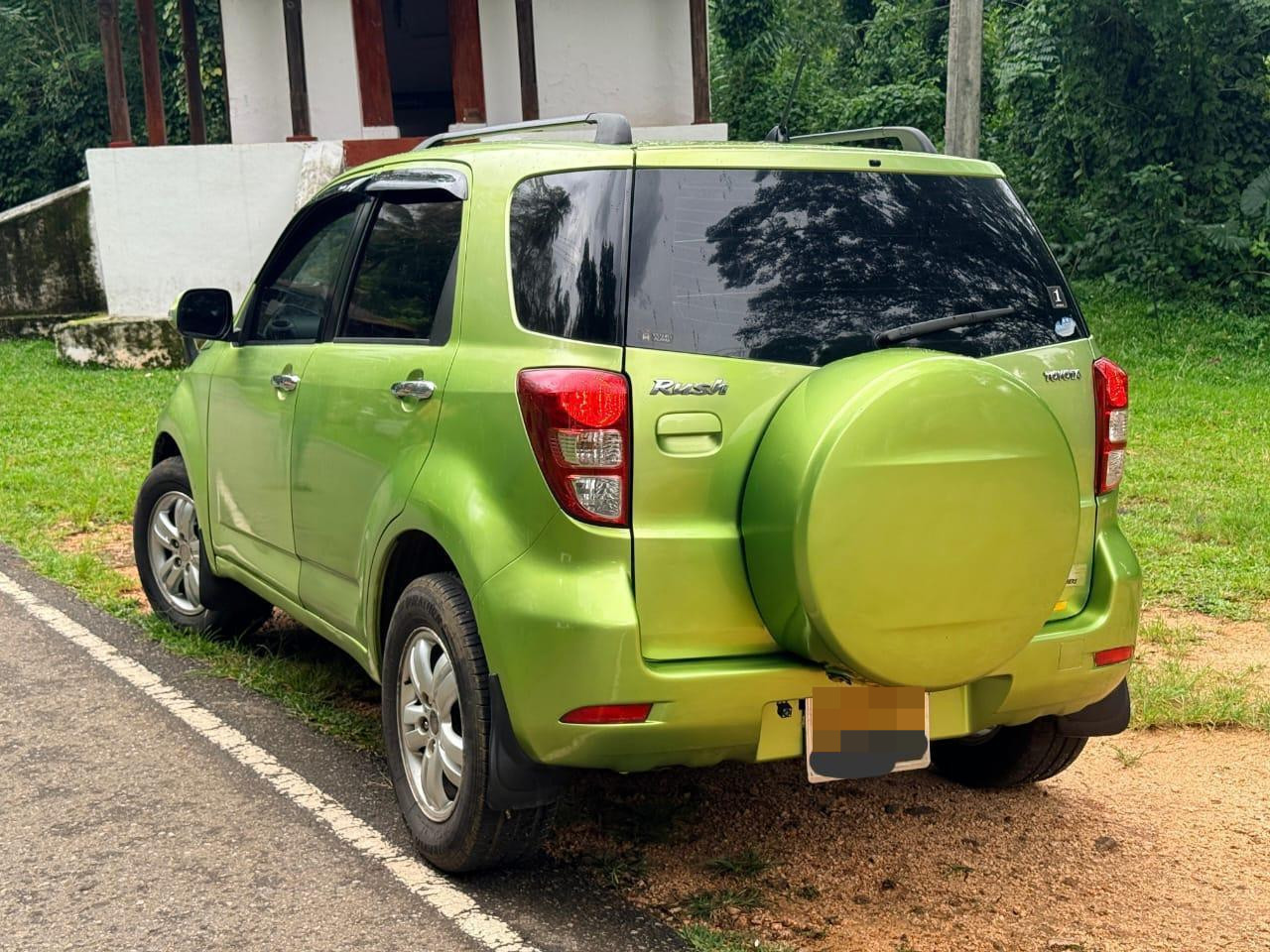 Toyota Rush 2011 - Used SUV sale in Sri Lanka - patpat.lk